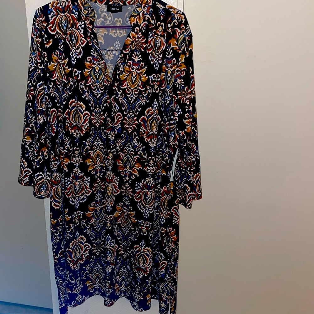 2x. Beautiful soft material. Long sleeve. Short dress. New used condition